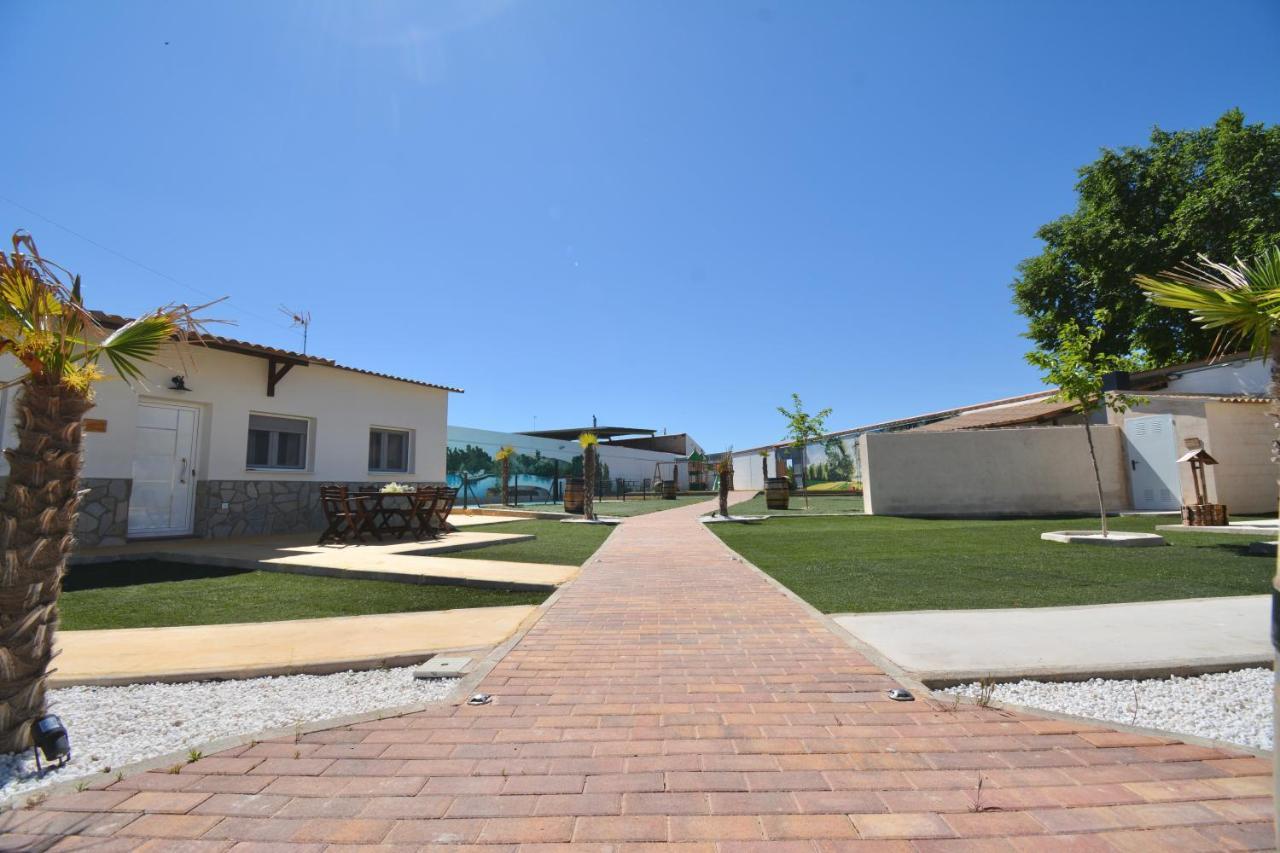 Alamancha Casas De Los Pinos Exterior photo